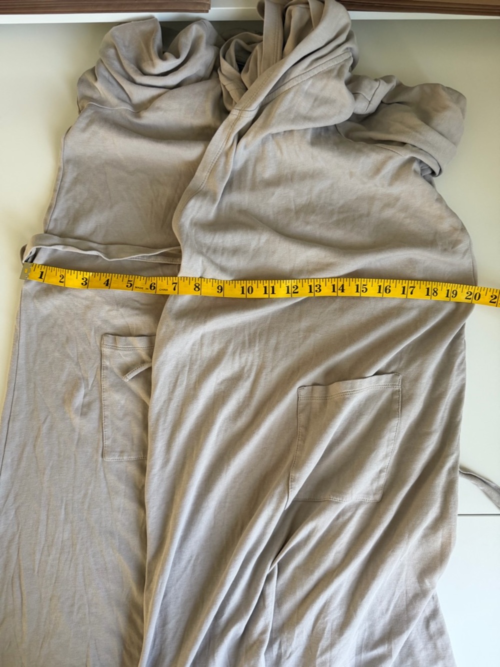 Eileen Fisher Taupe Women's Hooded Robe Sz small - Picture 8 of 8